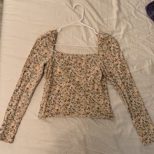 Floral long sleeve blouse